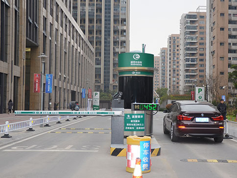 智慧停車場無感支付代理加盟好做嗎？